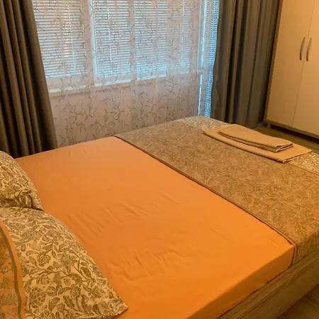 Апартамент Пепи Apartment Tsarevo
